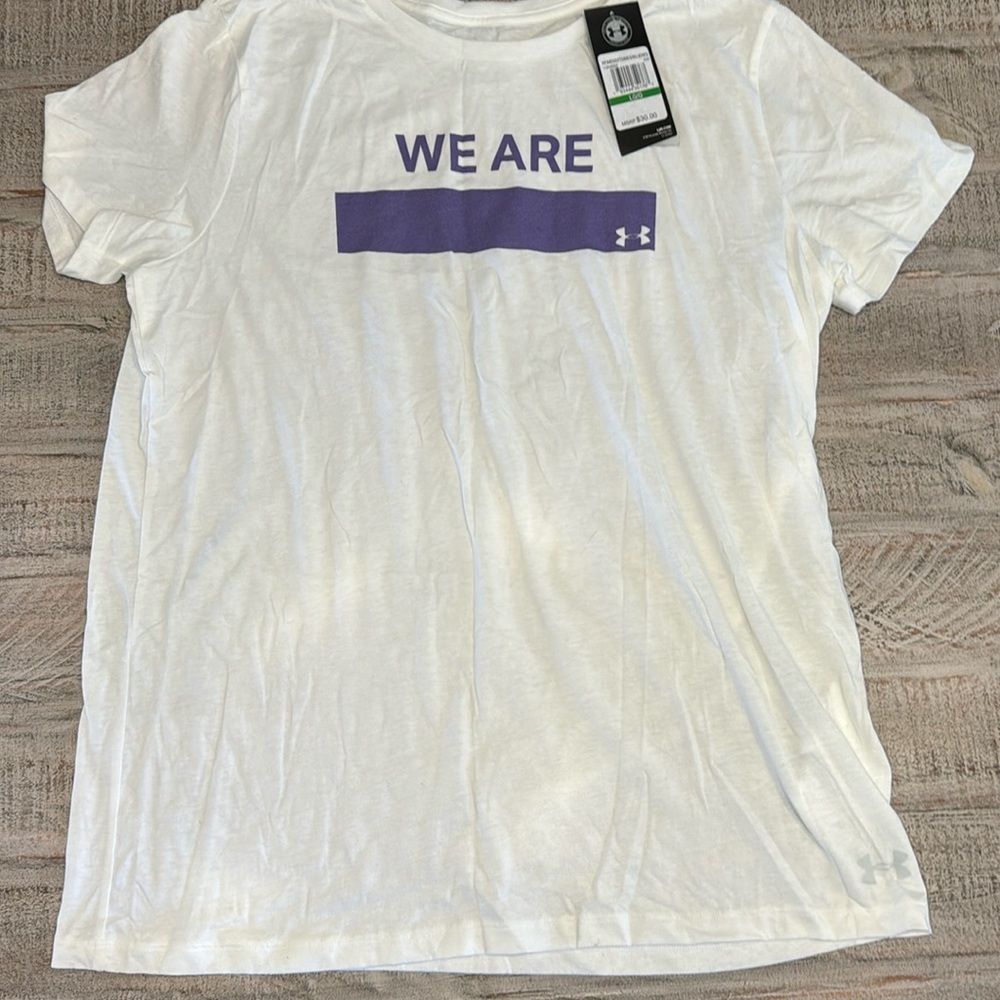 Under Armour T-shirt